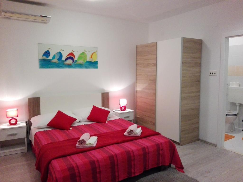 Apartman Drazin Kaštela Exteriér fotografie