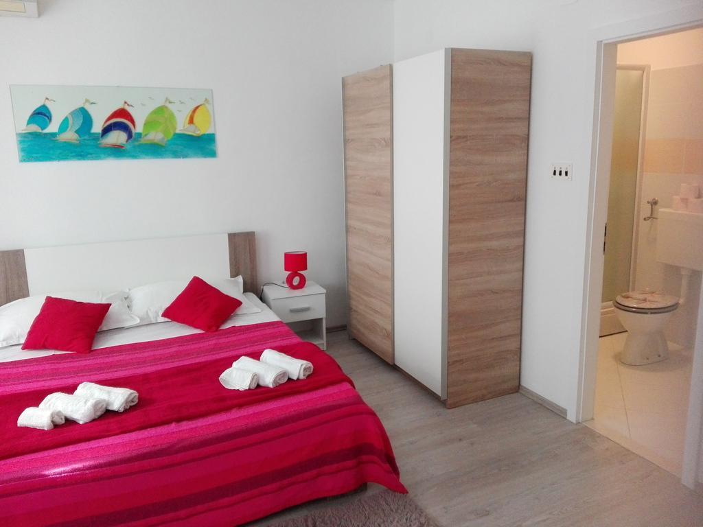 Apartman Drazin Kaštela Exteriér fotografie