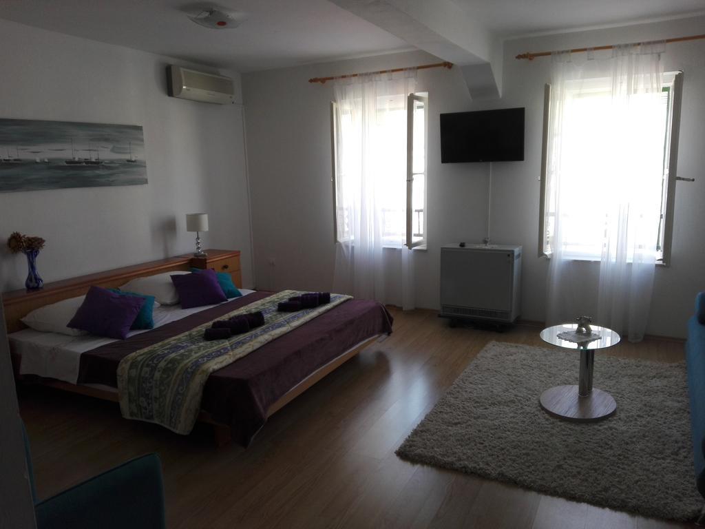 Apartman Drazin Kaštela Exteriér fotografie